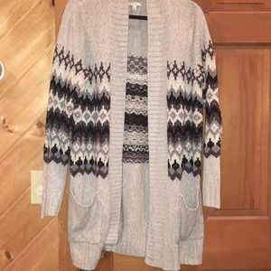 Women’s sweater